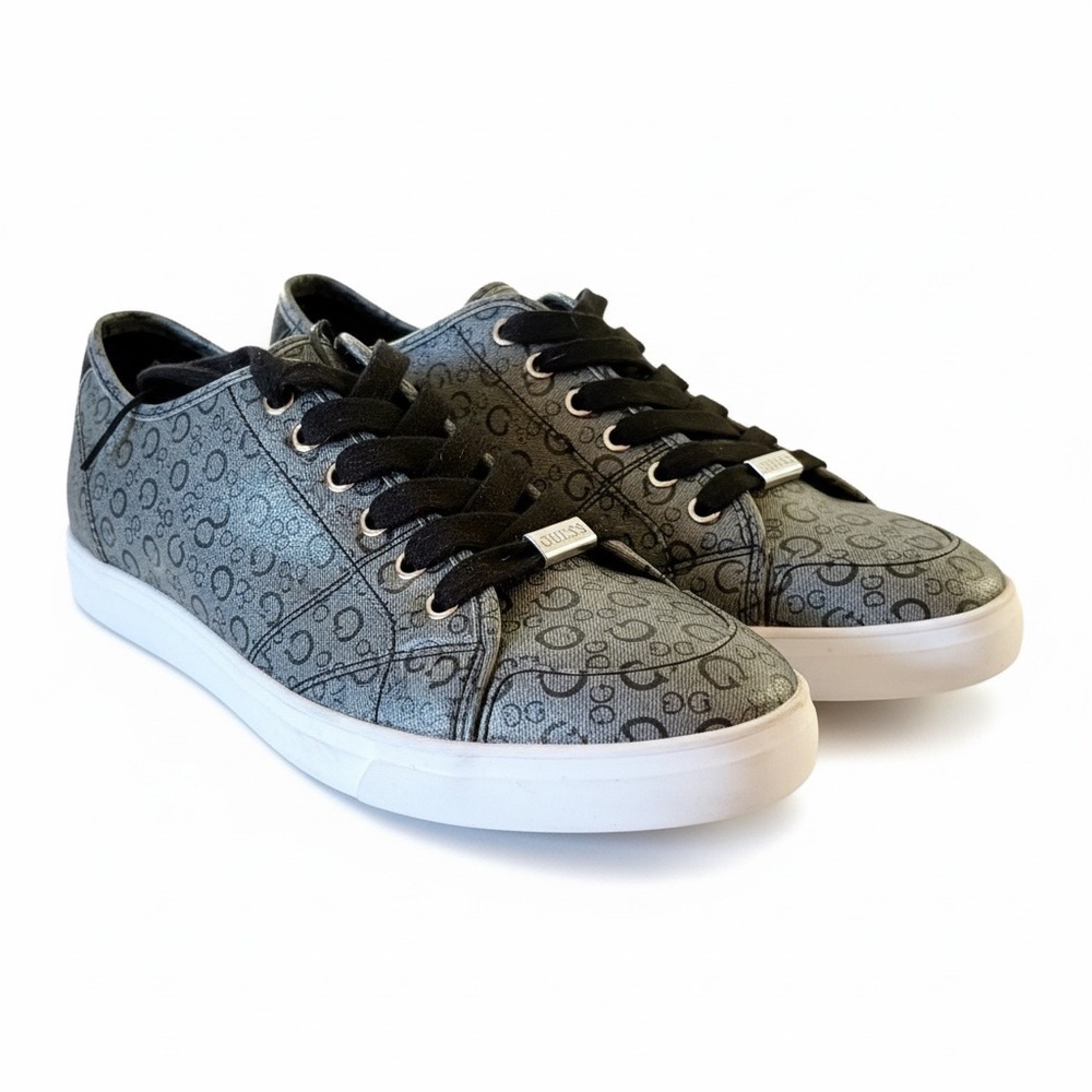 Guess Gray and Black Women's Low Top Sneakers